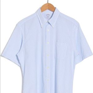Brooks Brothers Large Blue Striped Short Sleeve Regent Fit Shirt